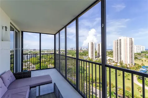 20100 W Country Club Drive Aventura FL 33180