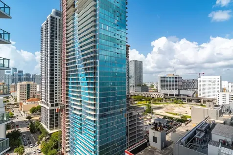 851 NE 1st Avenue Miami FL 33132