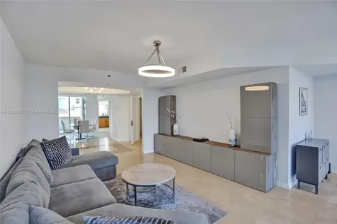 19111 Collins Avenue Sunny Isles Beach FL 33160