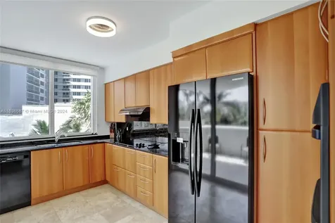 19111 Collins Avenue Sunny Isles Beach FL 33160