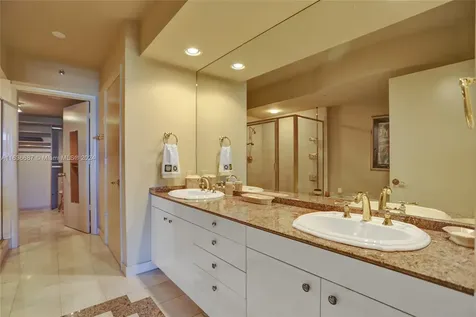 19111 Collins Avenue Sunny Isles Beach FL 33160
