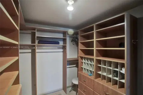 19111 Collins Avenue Sunny Isles Beach FL 33160