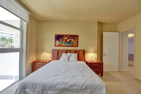 19111 Collins Avenue Sunny Isles Beach FL 33160