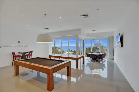 19111 Collins Avenue Sunny Isles Beach FL 33160