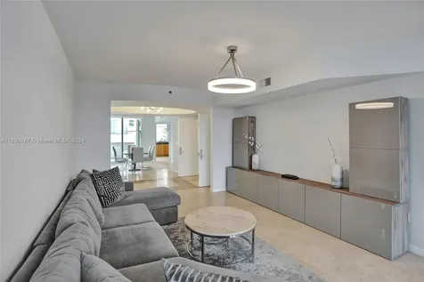 19111 Collins Avenue Sunny Isles Beach FL 33160