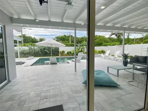 1321 Garfield Street Hollywood FL 33019