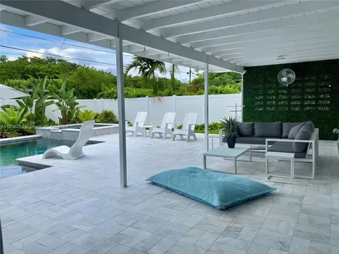 1321 Garfield Street Hollywood FL 33019