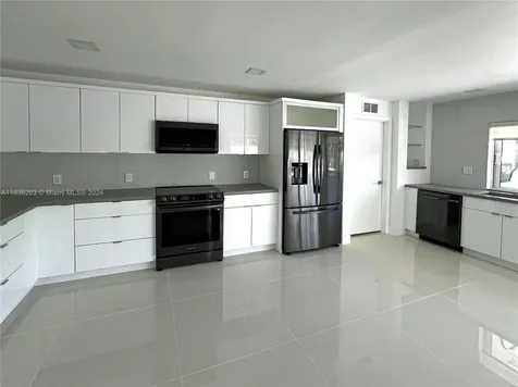 1321 Garfield Street Hollywood FL 33019