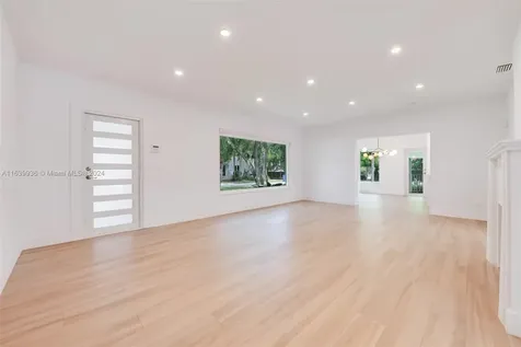 2705 Hilola Street Miami FL 33133