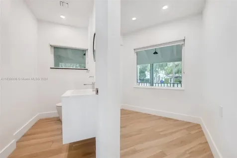 2705 Hilola Street Miami FL 33133