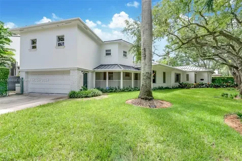 2705 Hilola Street Miami FL 33133