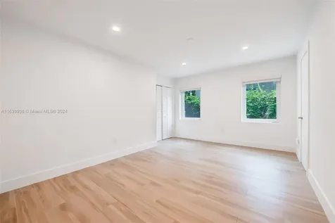 2705 Hilola Street Miami FL 33133