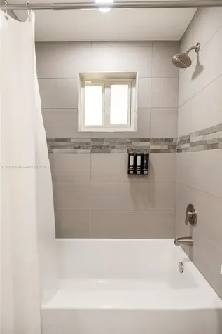 18606 SW 100th Avenue Cutler Bay FL 33157