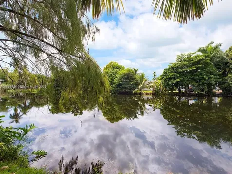 Biscayne Park FL 33161