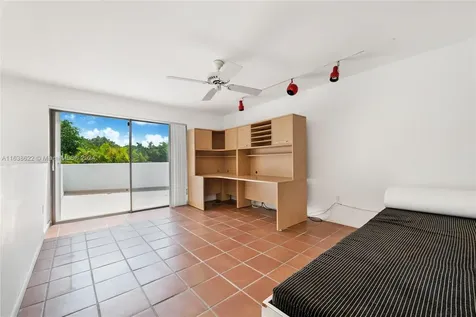 7301 Miller Drive Miami FL 33155