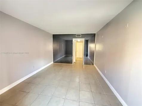 440 E 23rd Street Hialeah FL 33013