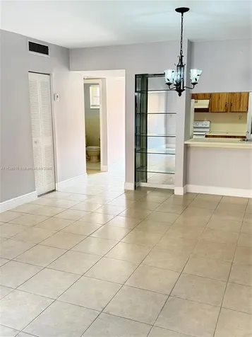 440 E 23rd Street Hialeah FL 33013