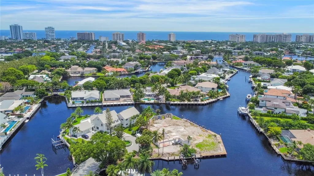 30 Compass Point Fort Lauderdale FL 33308