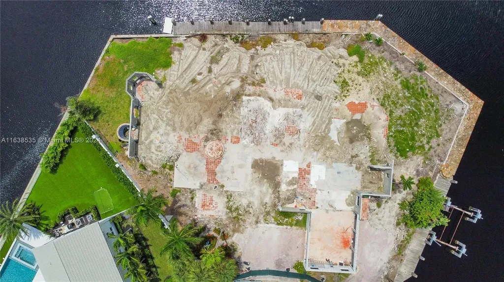 30 Compass Point Fort Lauderdale FL 33308