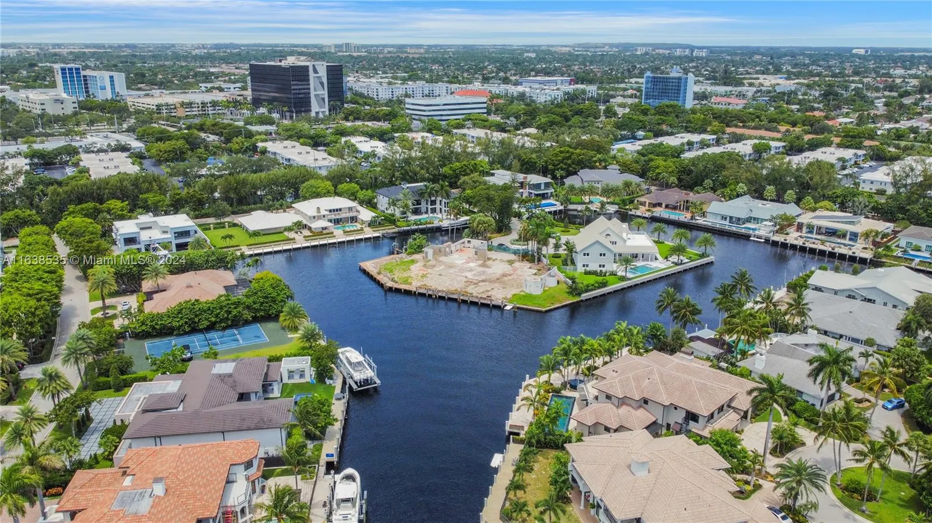 30 Compass Point Fort Lauderdale FL 33308