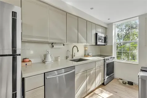 1559 Michigan Avenue Miami Beach FL 33139