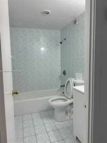 400 Kings Point Drive Sunny Isles Beach FL 33160
