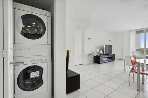 1900 Sunset Harbour Drive Miami Beach FL 33139
