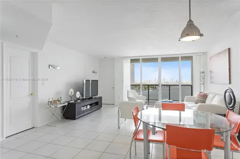 1900 Sunset Harbour Drive Miami Beach FL 33139