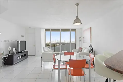 1900 Sunset Harbour Drive Miami Beach FL 33139
