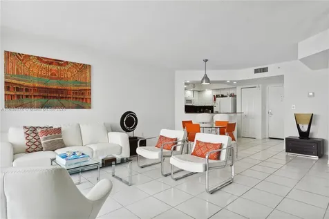 1900 Sunset Harbour Drive Miami Beach FL 33139