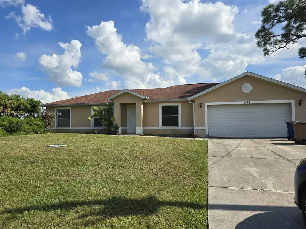 466 Rewing Street Lehigh Acres FL 33974