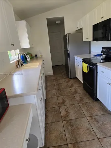 466 Rewing Street Lehigh Acres FL 33974