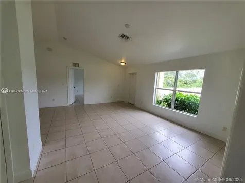 466 Rewing Street Lehigh Acres FL 33974