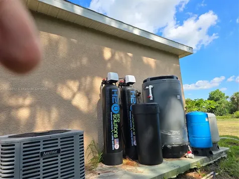 466 Rewing Street Lehigh Acres FL 33974