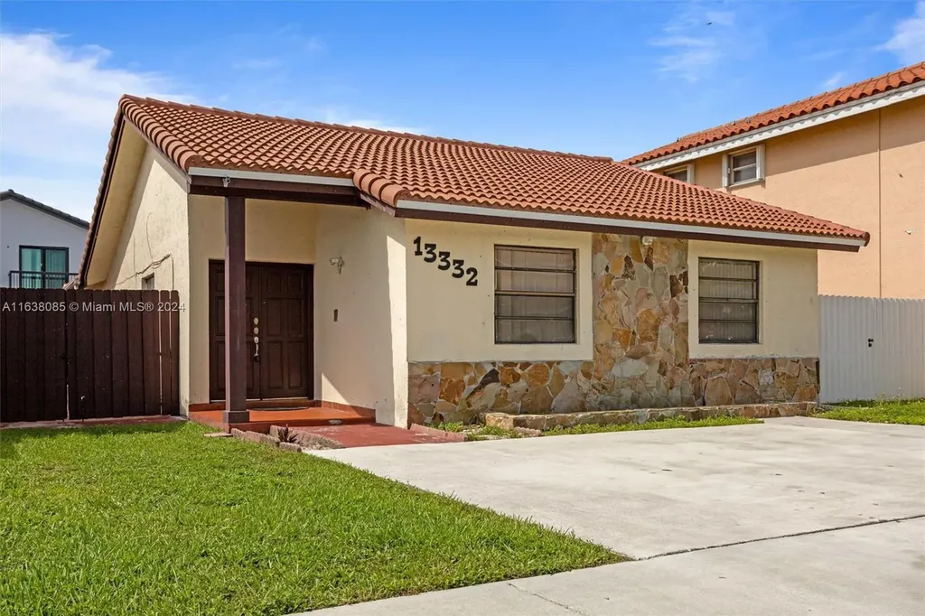 13332 SW 61st Street Miami FL 33183