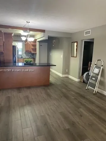 5500 SW 77th Court Miami FL 33155