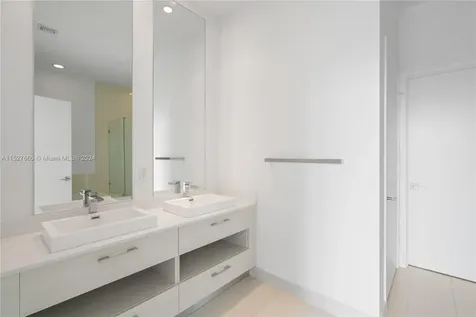 45 SW 9th Street Miami FL 33130