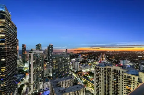 45 SW 9th Street Miami FL 33130