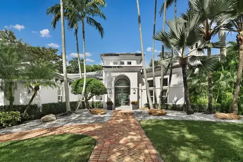 6701 SW 102nd Terrace Pinecrest FL 33156