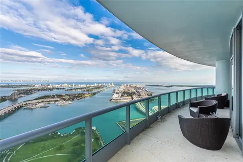 900 Biscayne Boulevard Miami FL 33132