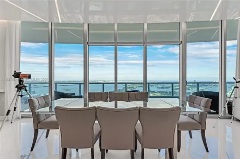 900 Biscayne Boulevard Miami FL 33132