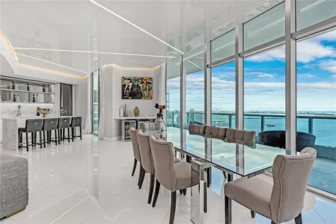 900 Biscayne Boulevard Miami FL 33132