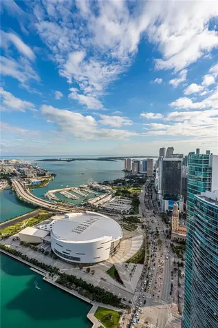 900 Biscayne Boulevard Miami FL 33132