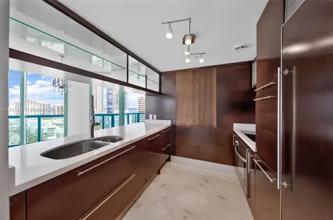 6000 Indian Creek Drive Miami Beach FL 33140