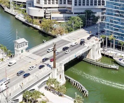 475 Brickell Avenue Miami FL 33131