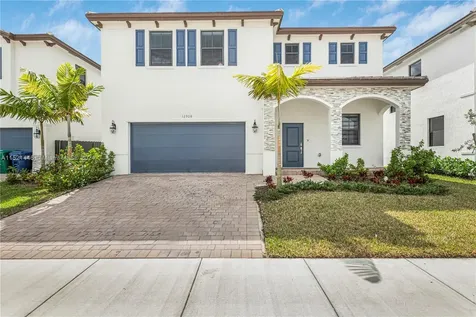 12908 SW 229th Street Miami FL 33170