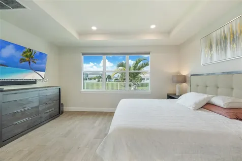 1476 Pongam Terrace Hollywood FL 33021