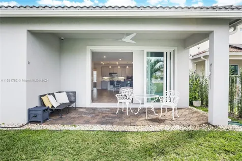 1476 Pongam Terrace Hollywood FL 33021