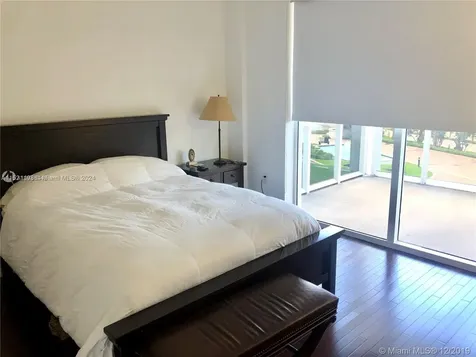 10275 Collins Avenue Bal Harbour FL 33154