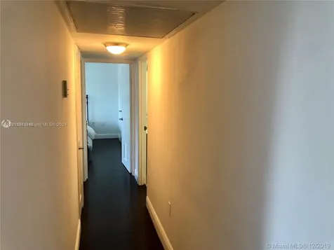 10275 Collins Avenue Bal Harbour FL 33154